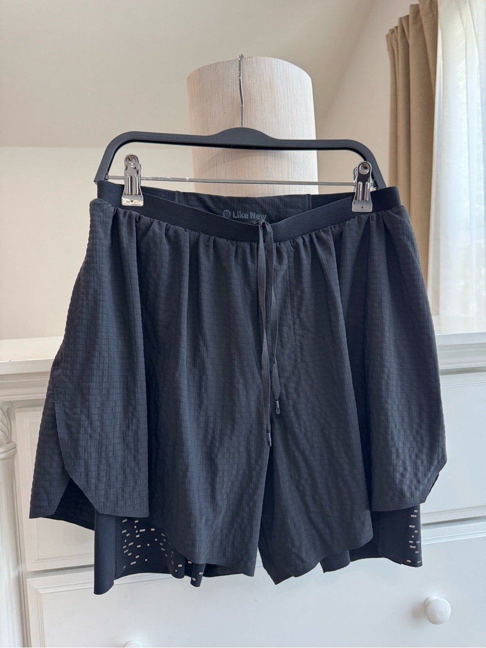 lululemon athletica Black Skirted Athletic Shorts M